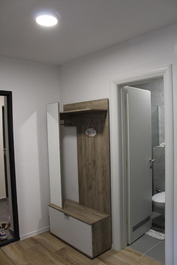 Vip Apartment Visoko Eksteriør bilde